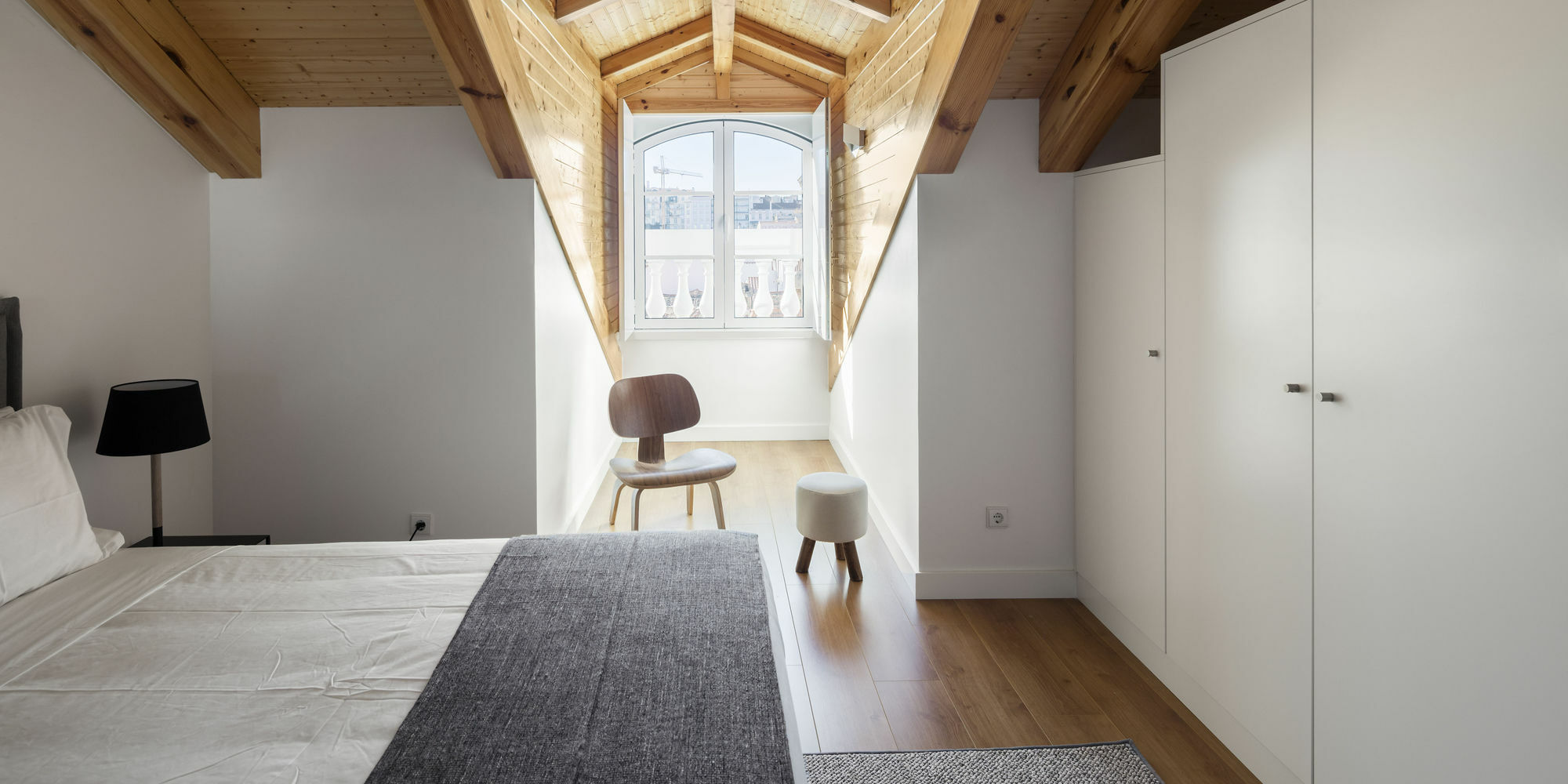 Serviced - Baixa Castelo Apartamento