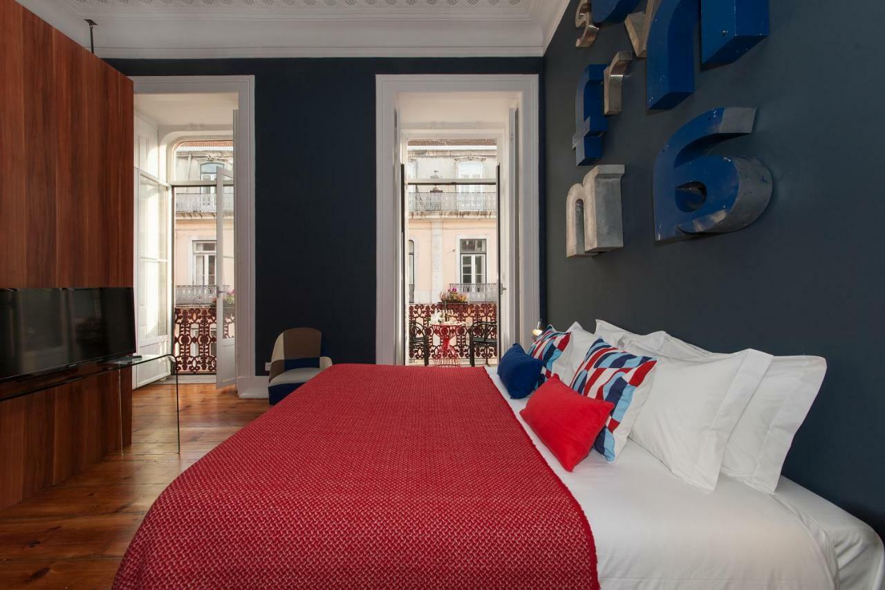 Guest house Lisbon Cheese & Wine Suites 4*