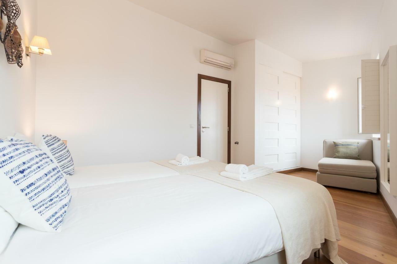 Alfama Modern Two-bedroom W/ River View And Parking - By Lu Holidays *