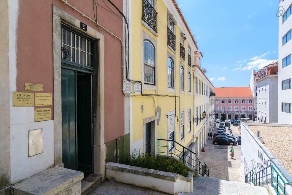 Loft - Downtown / Castle - Historic Apartment *