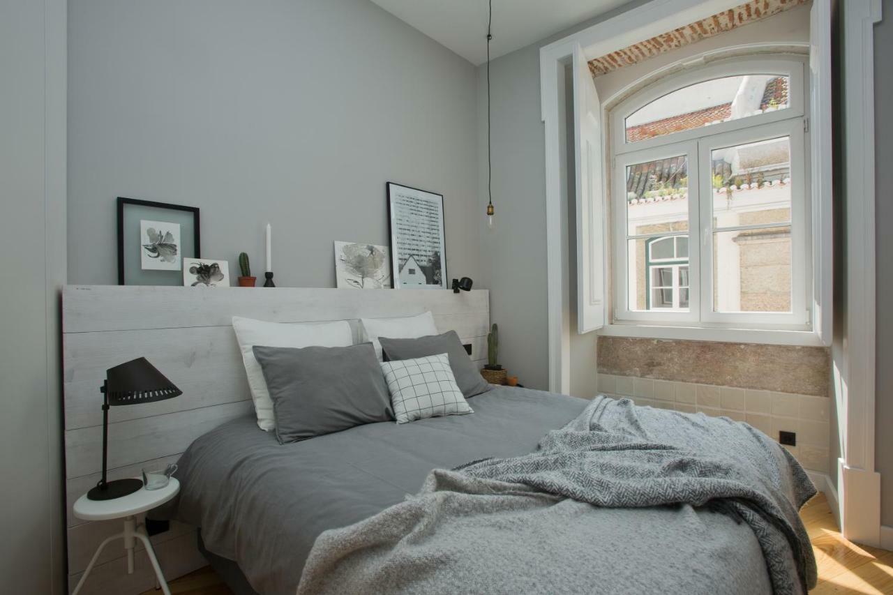 Apartamento Update Urban Chic Flat In 19th Century Building 2 Bedrooms & 2 Bathrooms & Ac Alfama District Lisboa