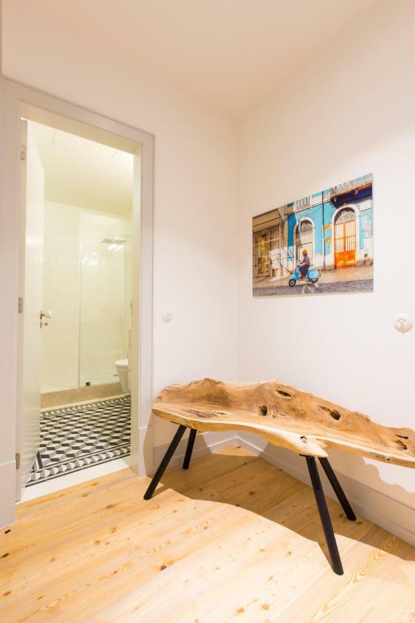 Apartment Bacalhoeiros 99 - Beautiful And Bright @ Baixa, Chiado Lisbon