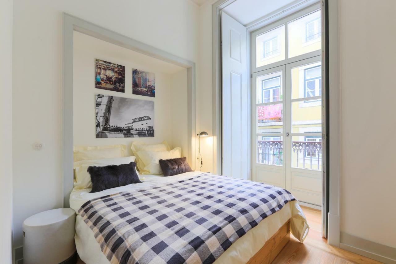 Bacalhoeiros 99 - Beautiful And Bright @ Baixa, Chiado Apartment *