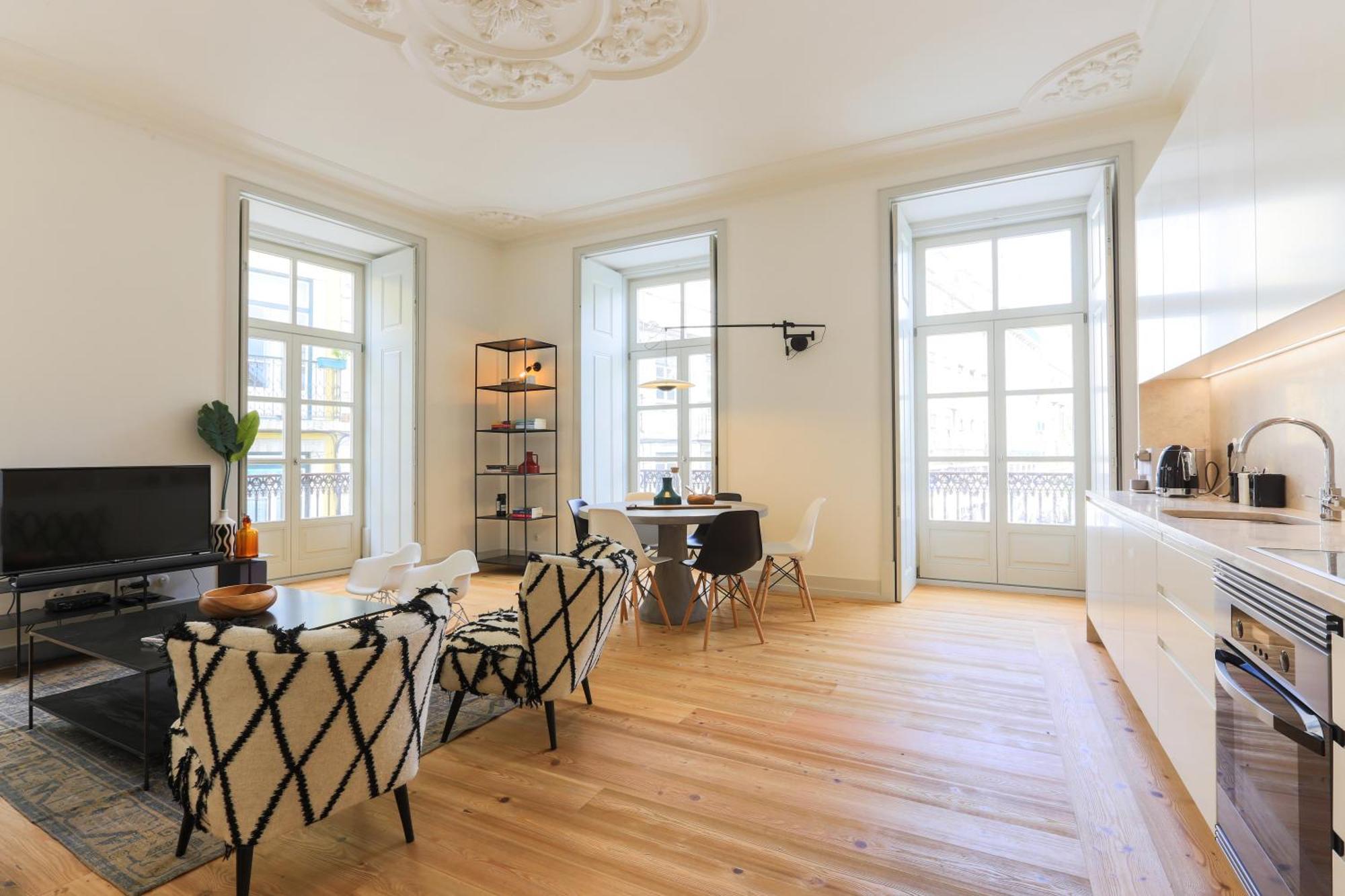 Apartment Bacalhoeiros 99 - Beautiful And Bright @ Baixa, Chiado