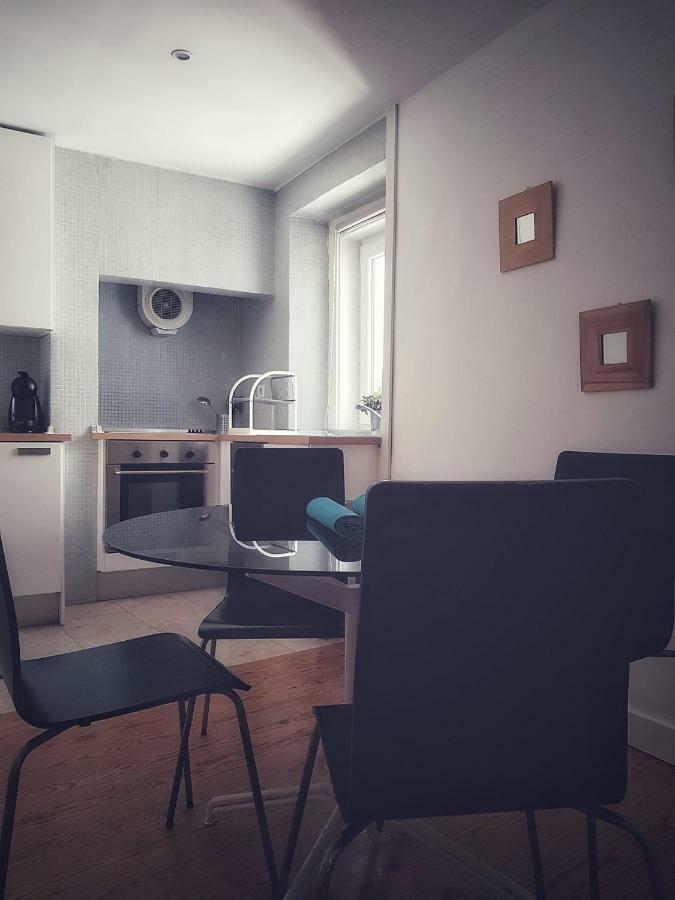 The Blue House - Camoes Cool Loft Lisbon