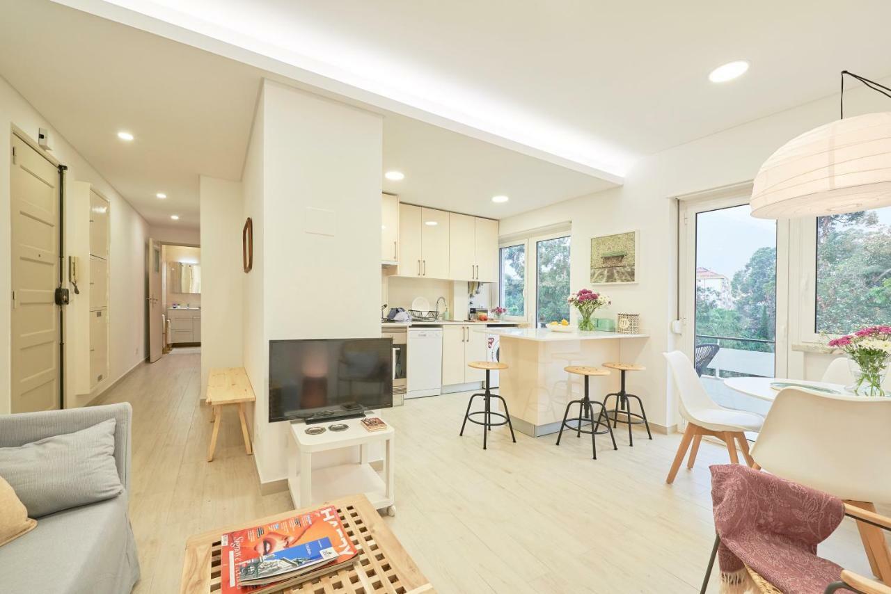 Light With Amazing Balcony, By Timecooler Apartamento
