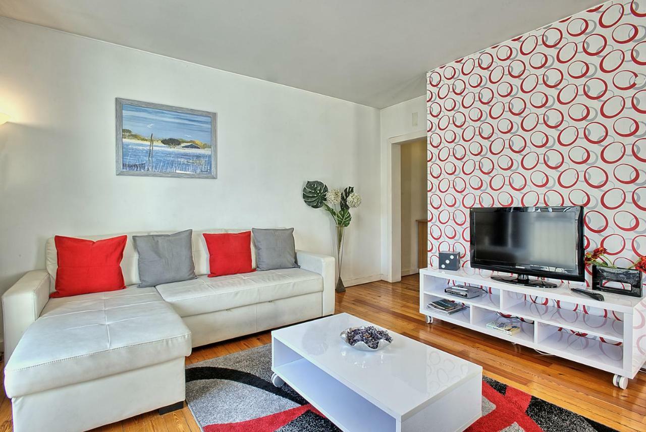 Myplace - - Chiado *