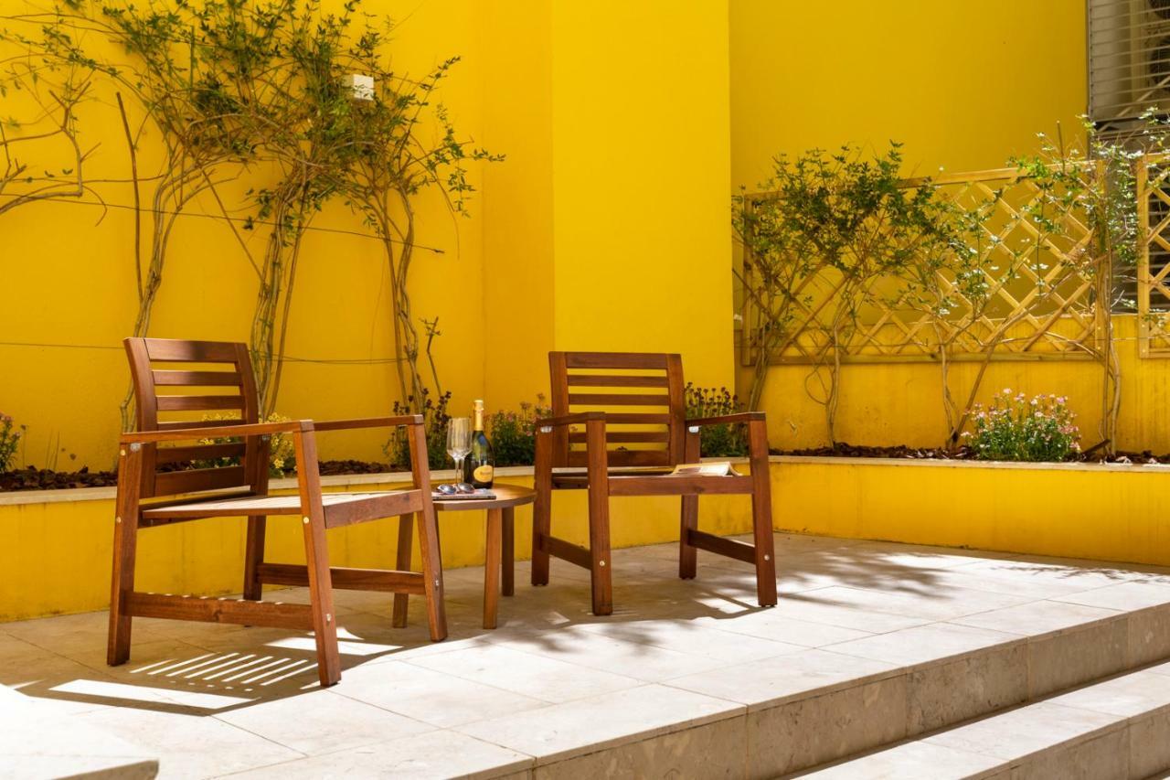 Altido Bright And Elegant 1br With Workspace And Huge Terrace In Pena, Close By Viewpoint Lisboa