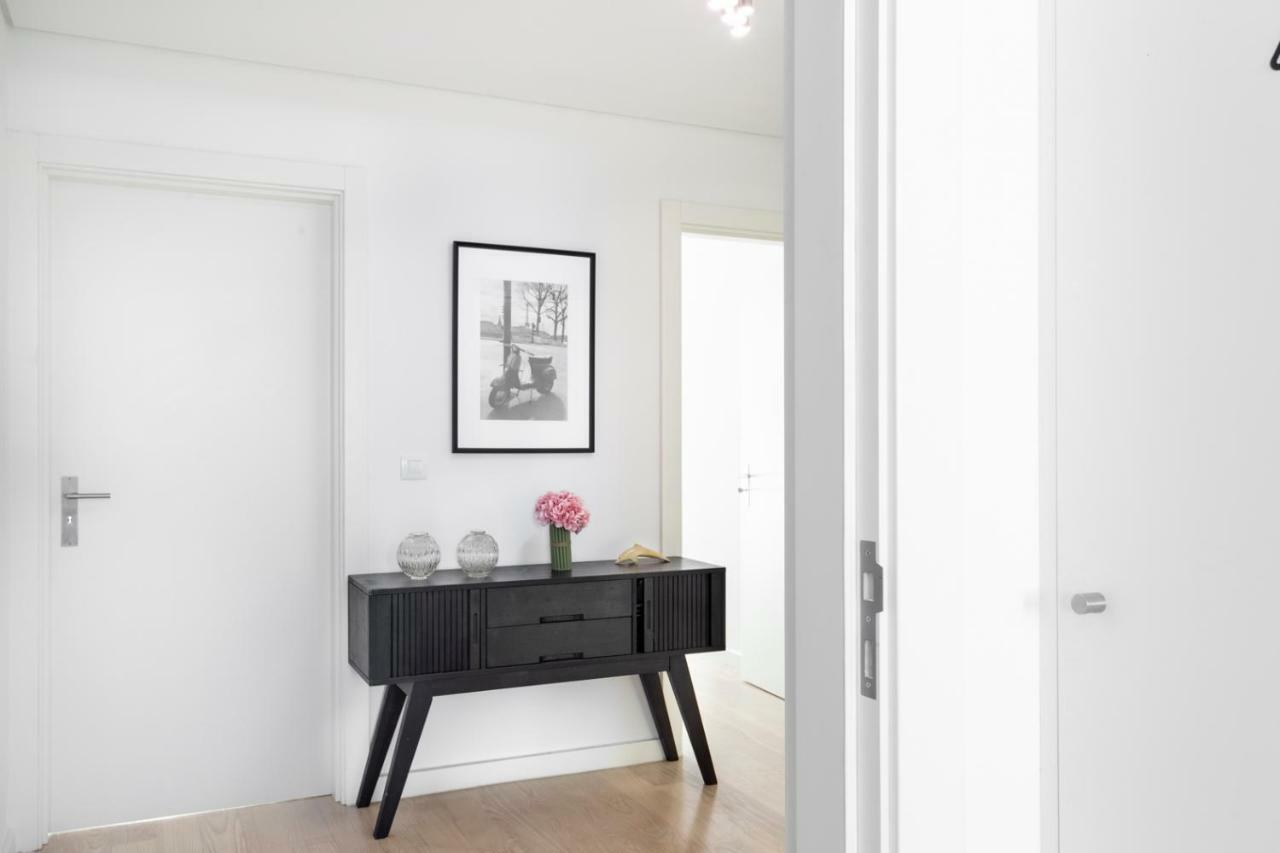 Altido Bright And Elegant 1br With Workspace And Huge Terrace In Pena, Close By Viewpoint Apartamento