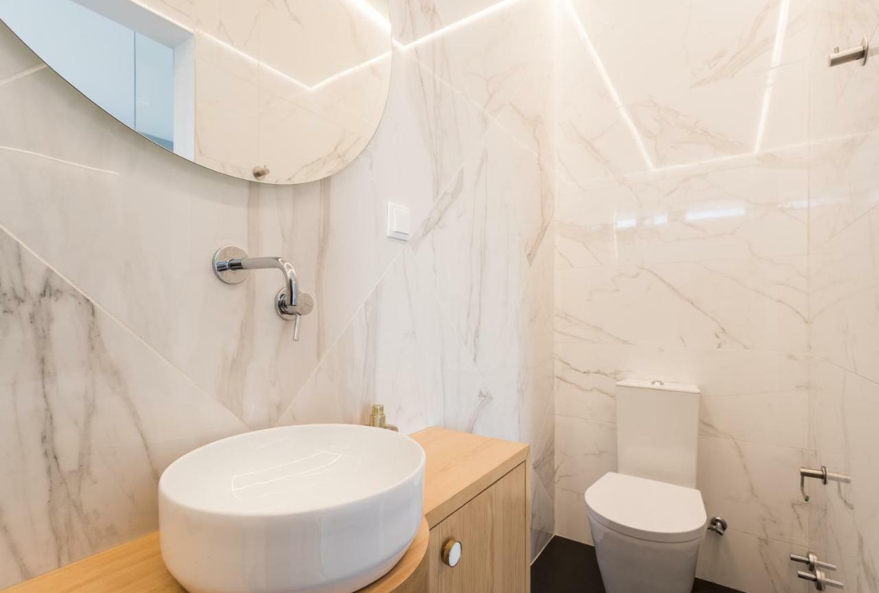 Airport Bed and breakfast Lisboa