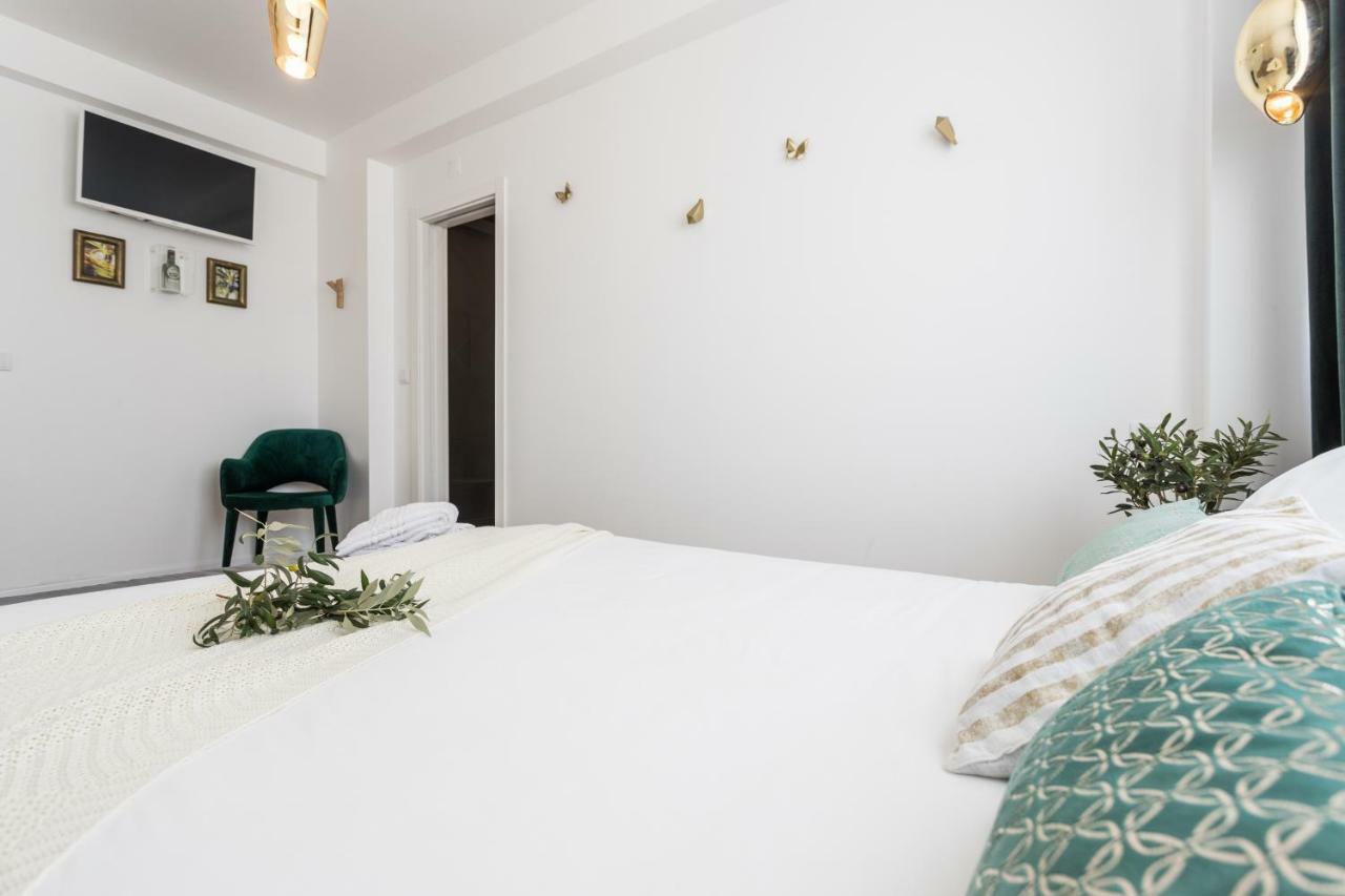Airport Bed and breakfast Lisboa
