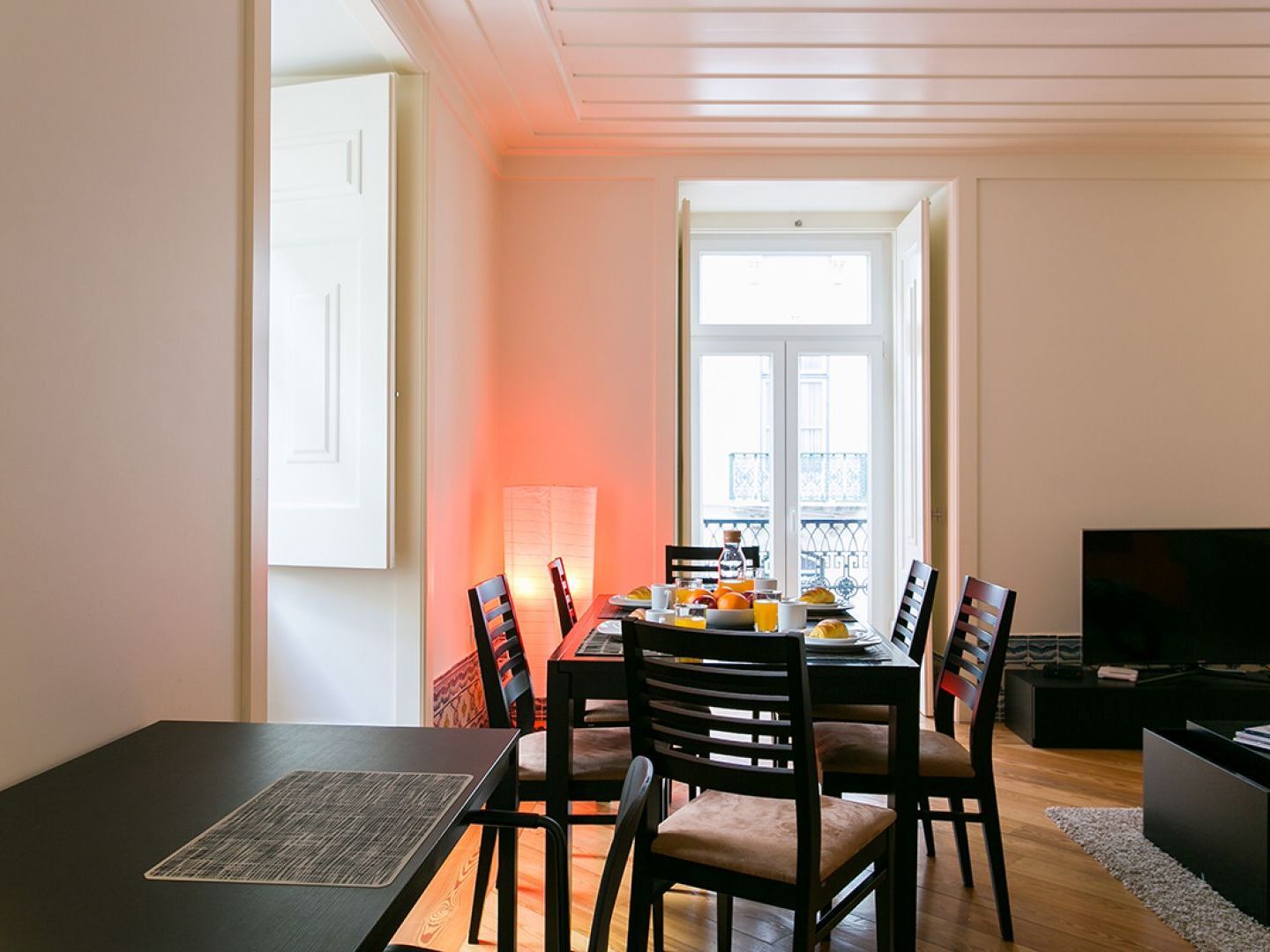 Apartment Joivy Elegant 2br With Workspace Nearby Baixa-chiado Subway Lisbon