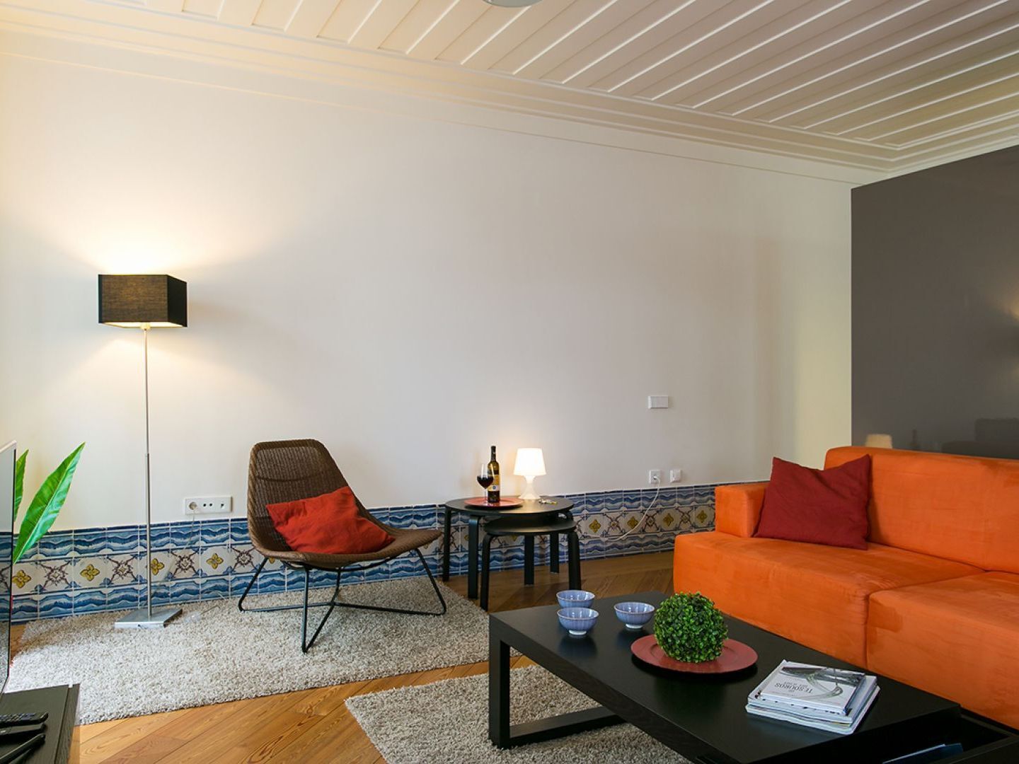 Joivy Elegant 2br With Workspace Nearby Baixa-chiado Subway Apartment *