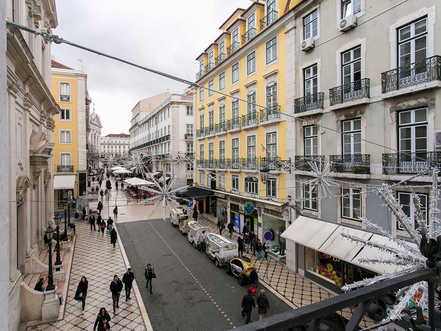 Joivy Elegant 2br With Workspace Nearby Baixa-chiado Subway *