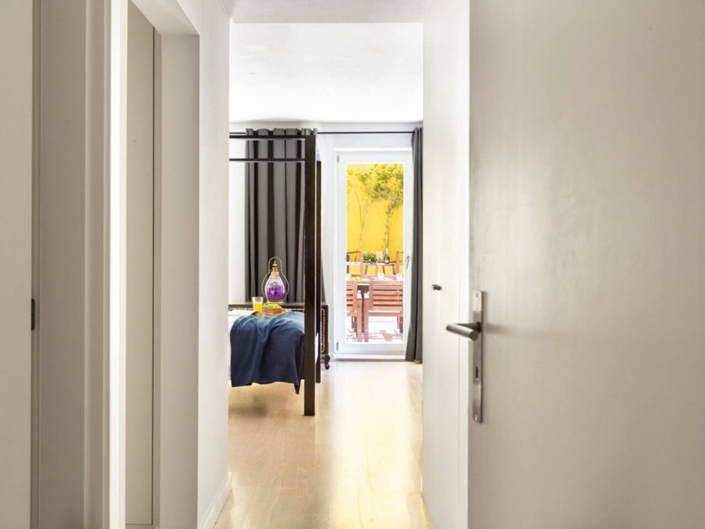 Apartamento Altido Bright And Elegant 1br With Workspace And Huge Terrace In Pena, Close By Viewpoint Lisboa