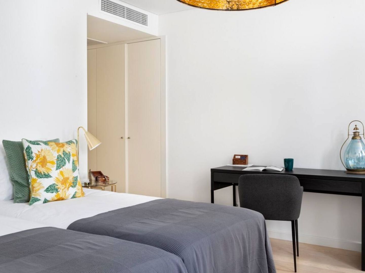 Altido Bright And Elegant 1br With Workspace And Huge Terrace In Pena, Close By Viewpoint Apartamento