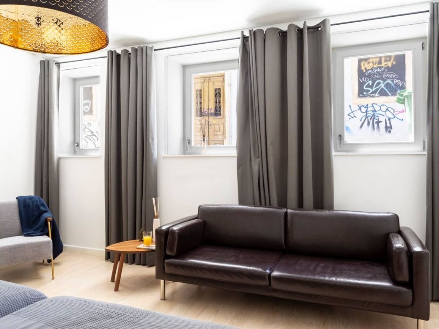 Altido Bright And Elegant 1br With Workspace And Huge Terrace In Pena, Close By Viewpoint Apartamento Lisboa