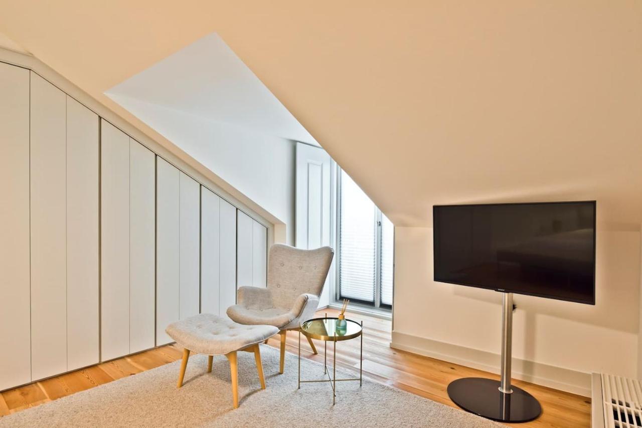 Penthouse With River View - Baixa Alfama Lisboa