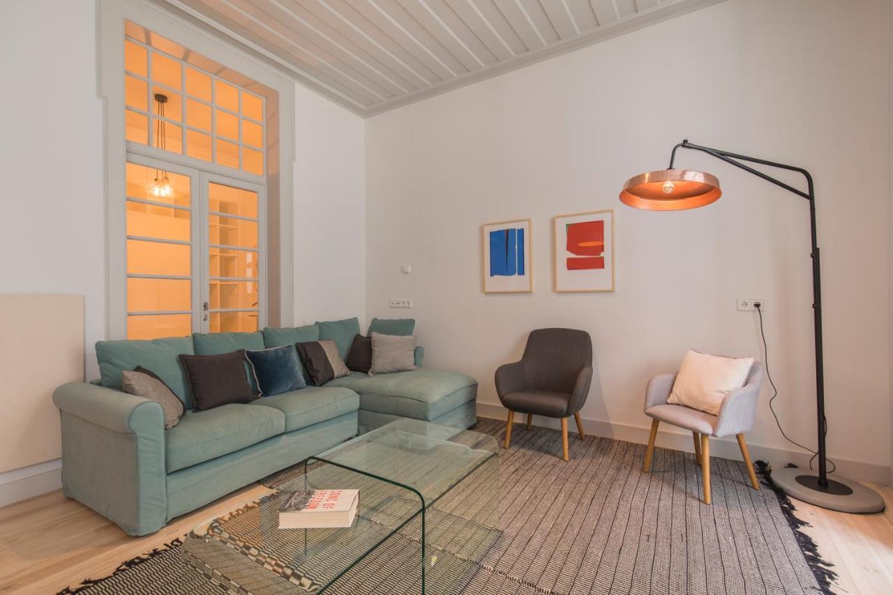 Lovelystay - Charming 3 Bedroom Wonder Downtown Lisboa