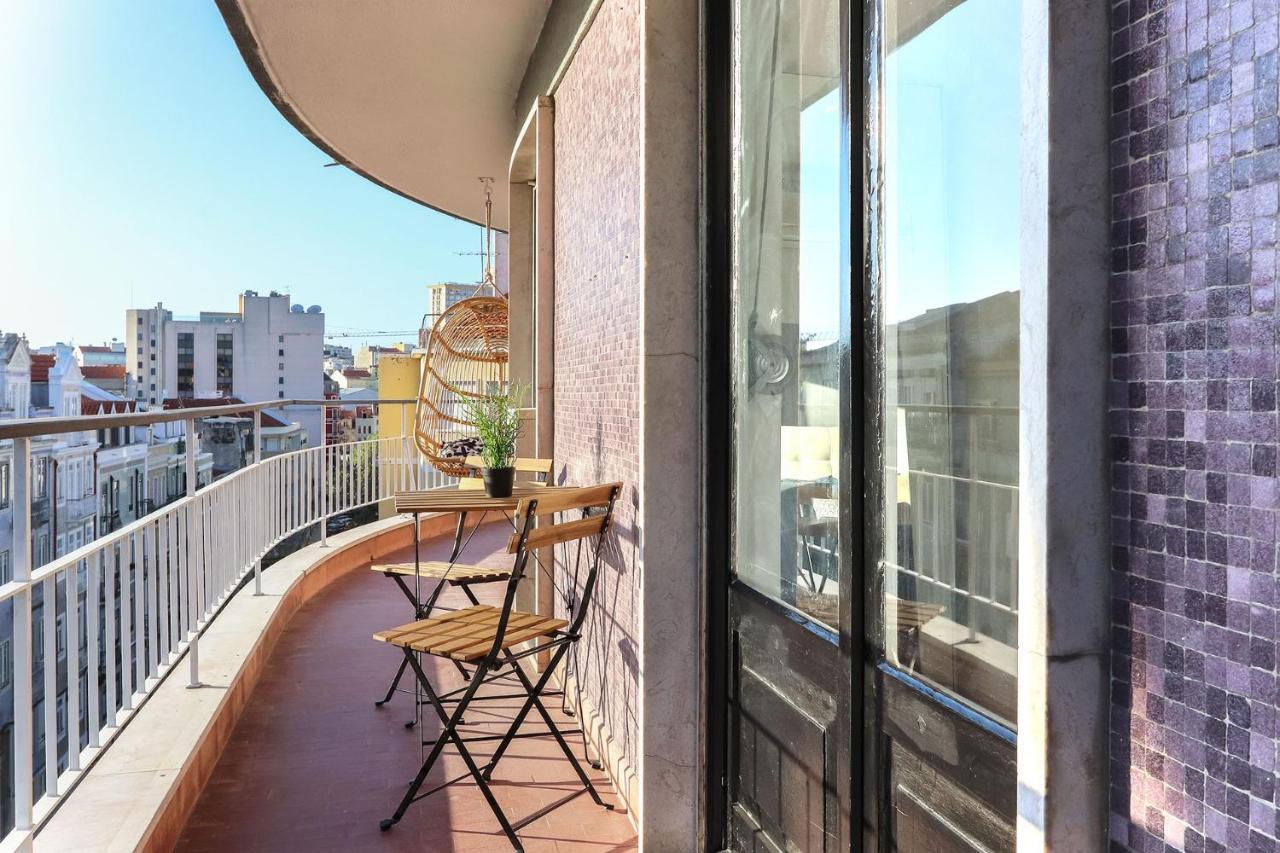 Marques Balcony By Homing Apartment Lisbon