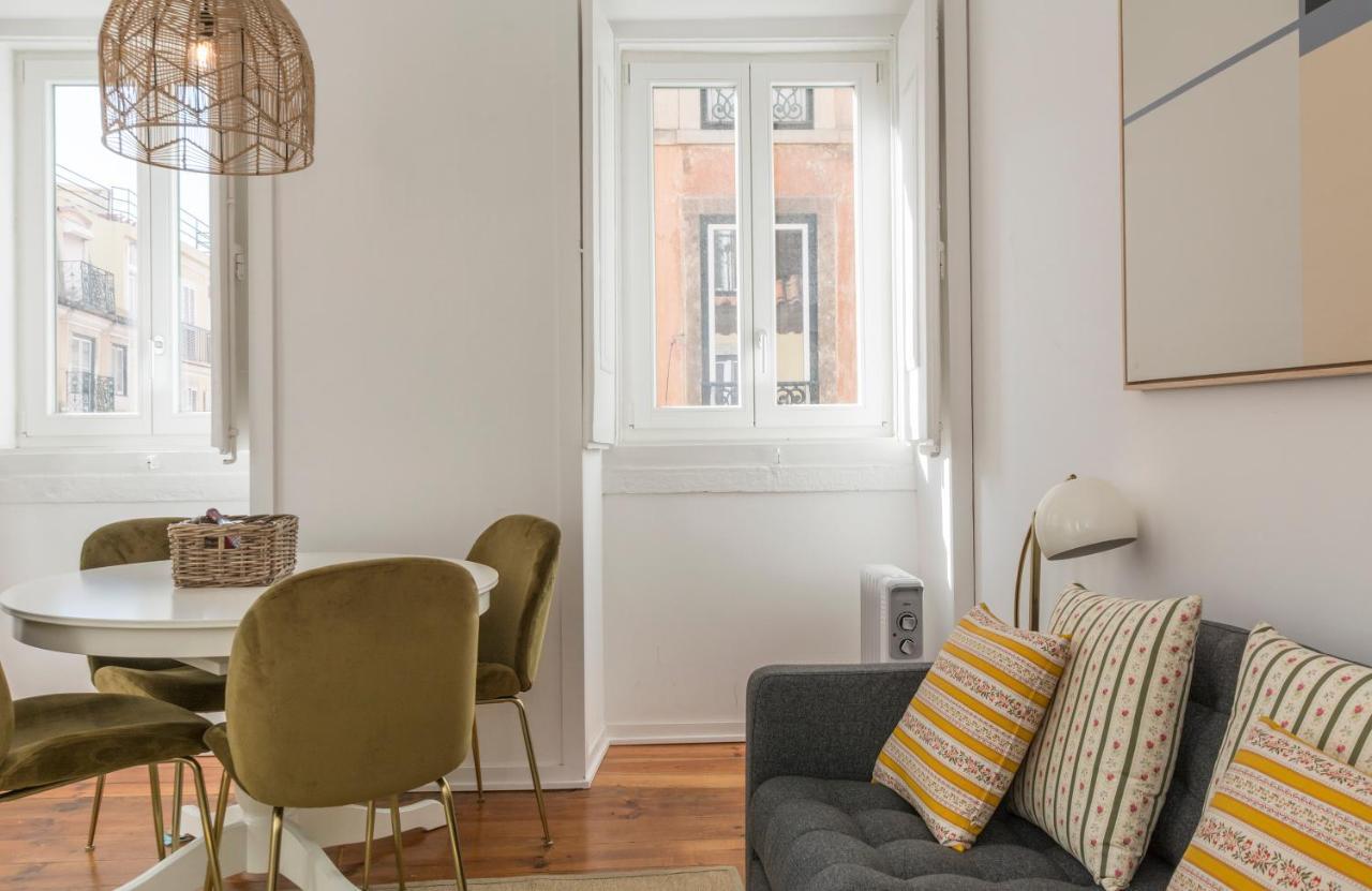 Live Like A Local @ Casa Da Esquina - Wifi & A/c Apartamento