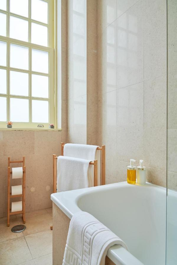 Apartamento Spacious In The Perfect Location, By Timecooler