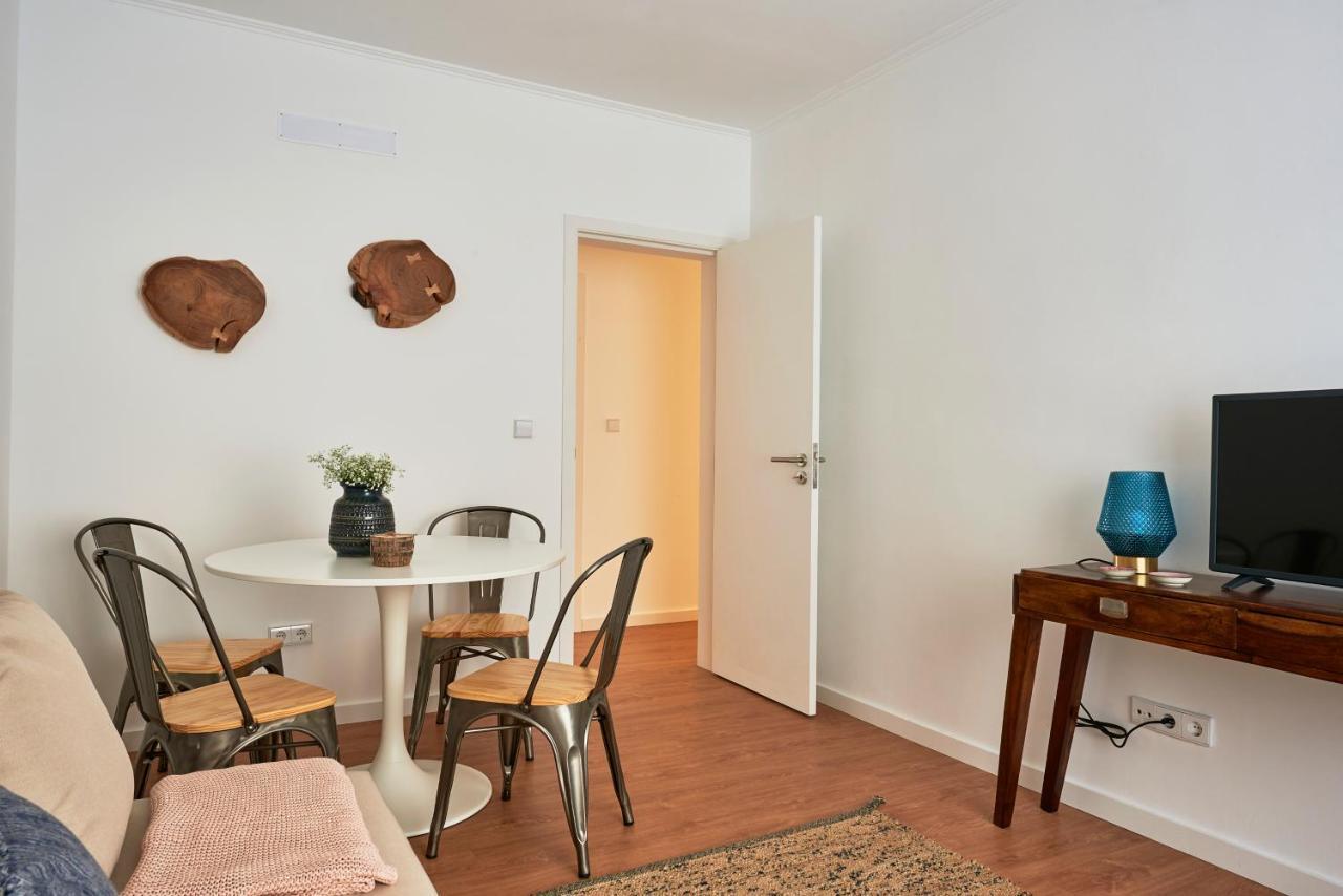 Belém Light Filled With Patio, By Timecooler Apartamento *