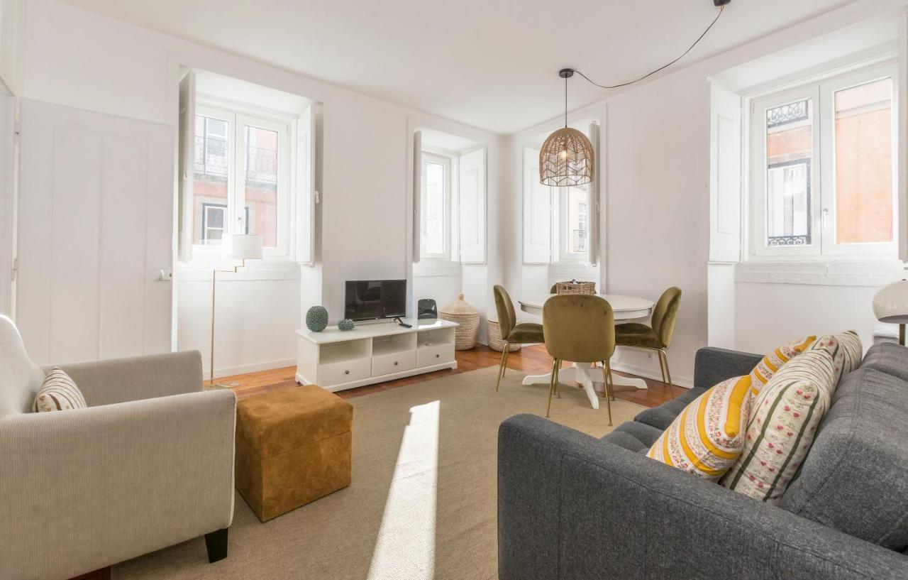 Live Like A Local @ Casa Da Esquina - Wifi & A/c Apartamento