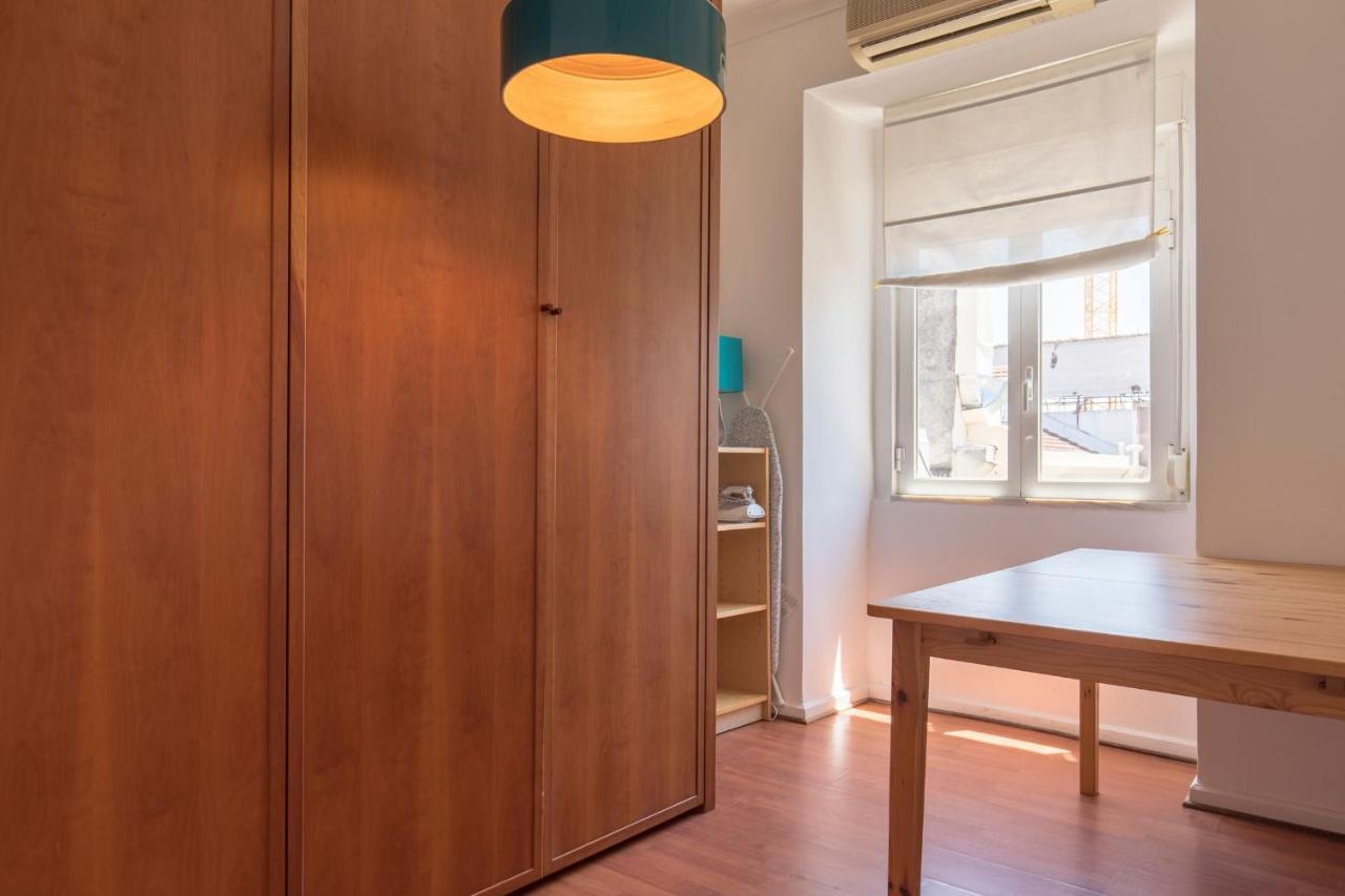 Apartamento Charming Chiado 2bedr W/balcony And View Lisboa