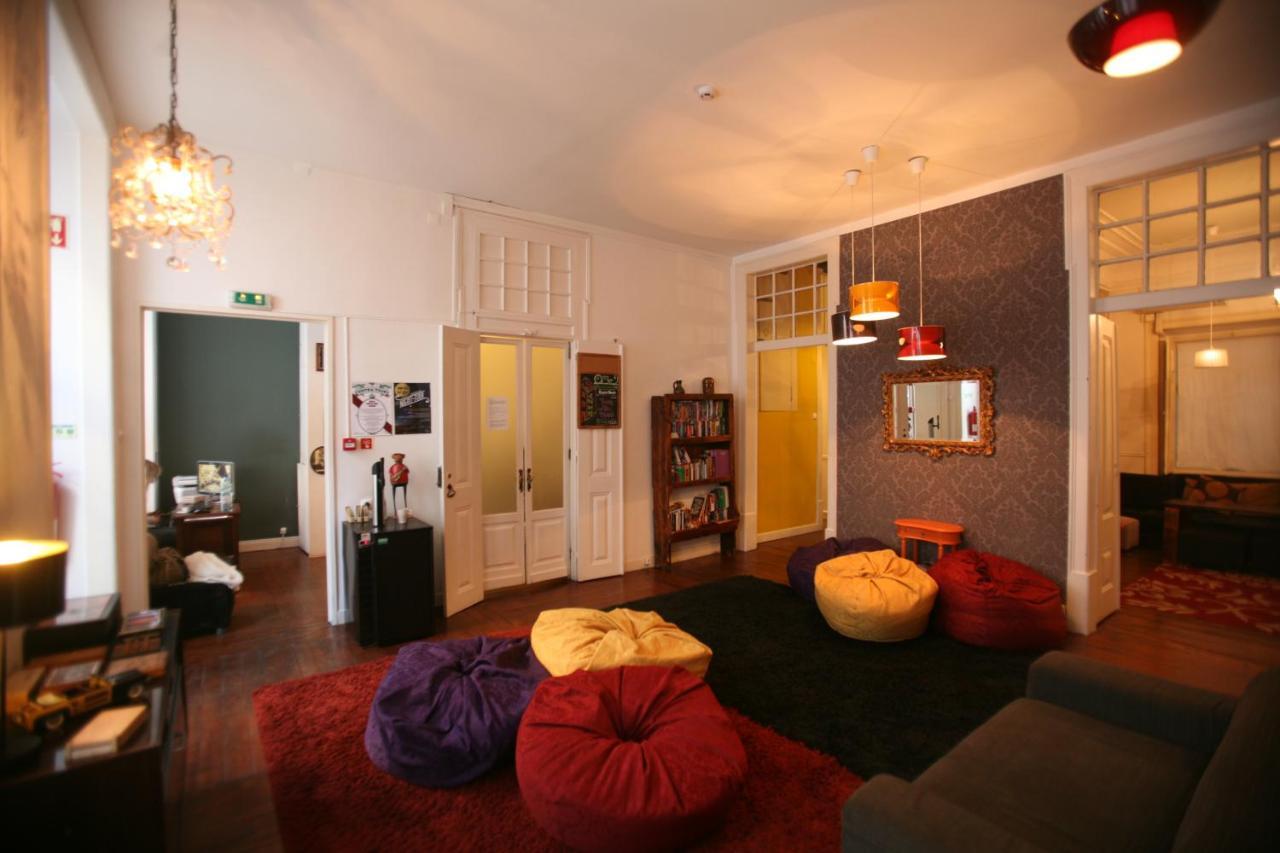 Hostal Travellers House -