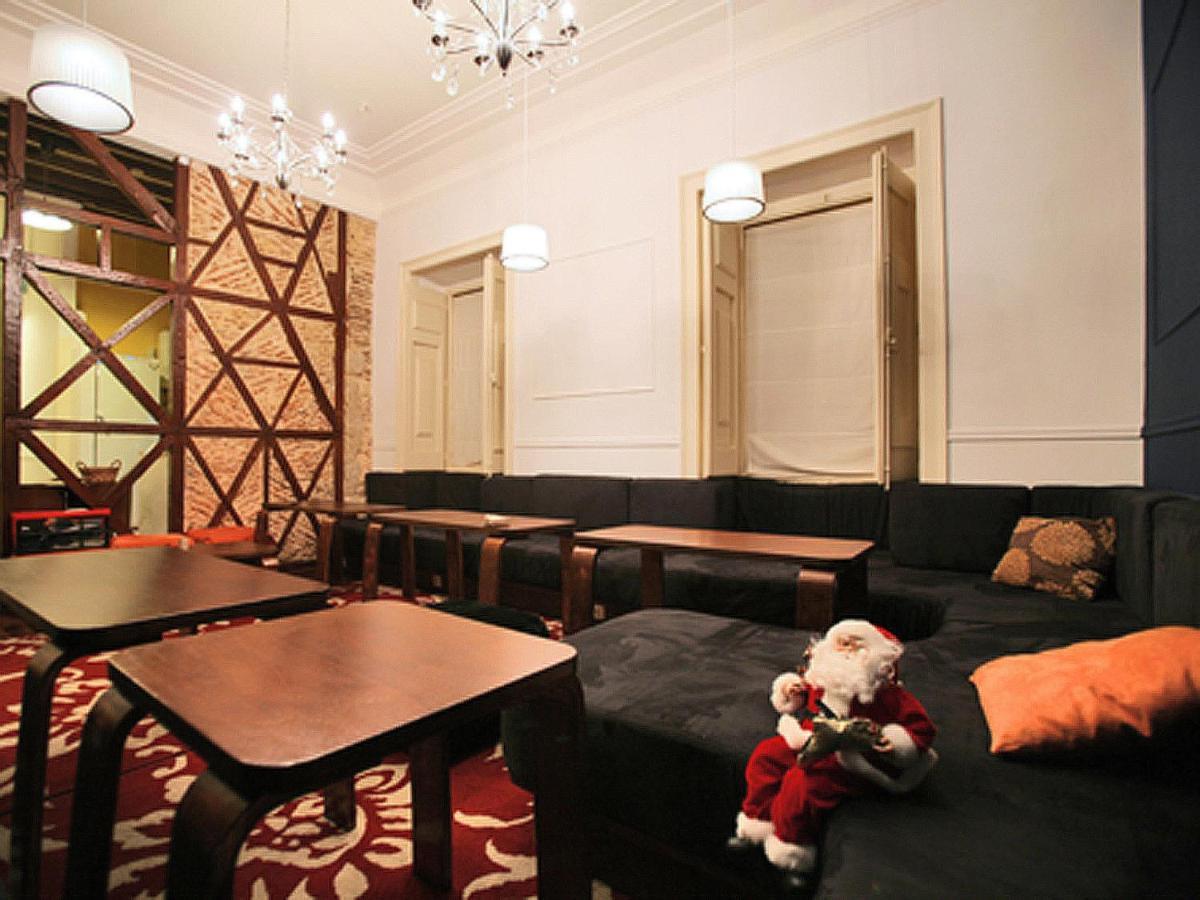 Travellers House -