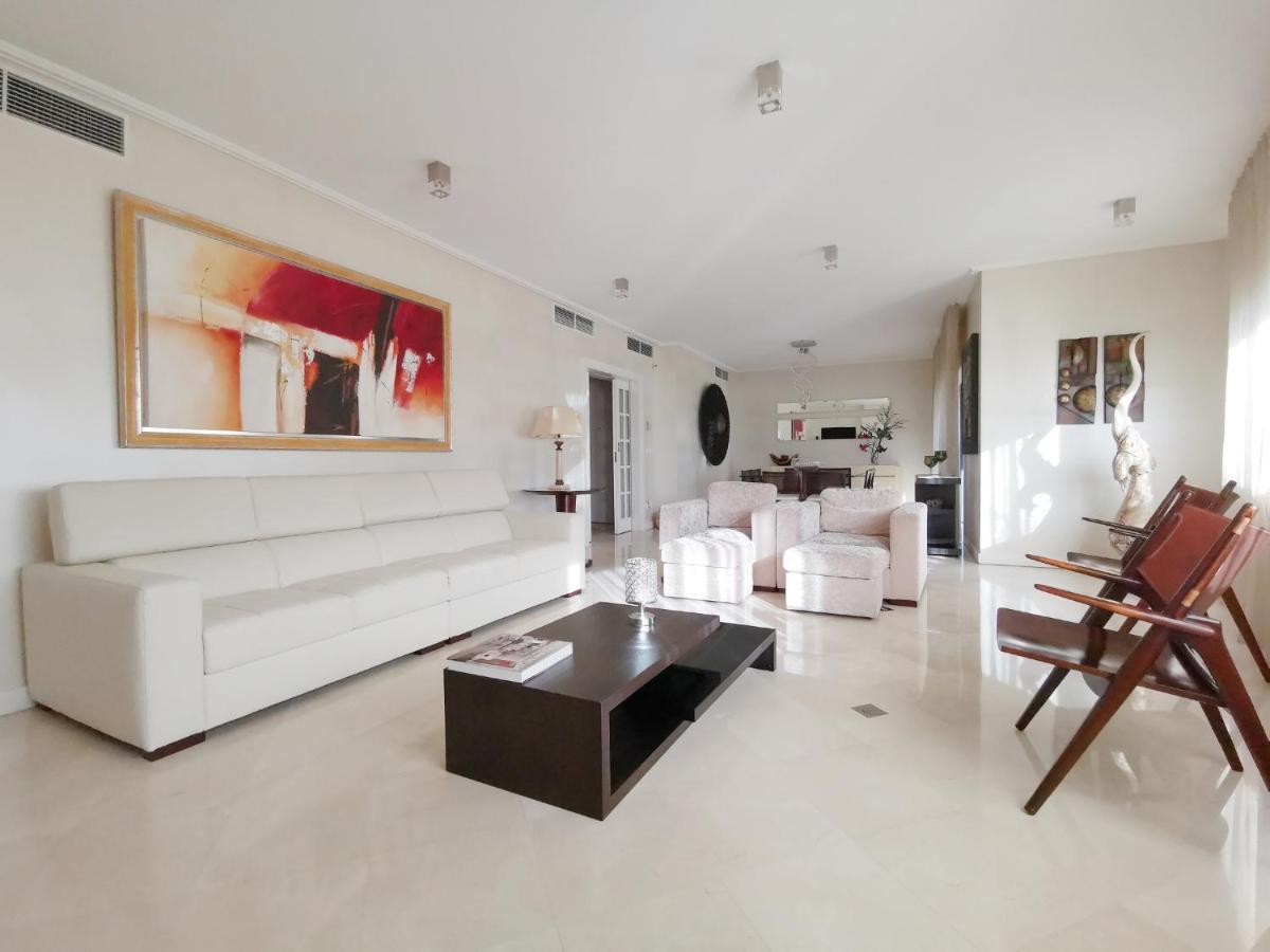Apartment Entire Floor Parque Nacoes Prime Expo30 Lisbon
