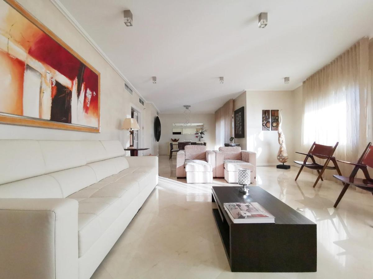 Entire Floor Parque Nacoes Prime Expo30 Apartment *