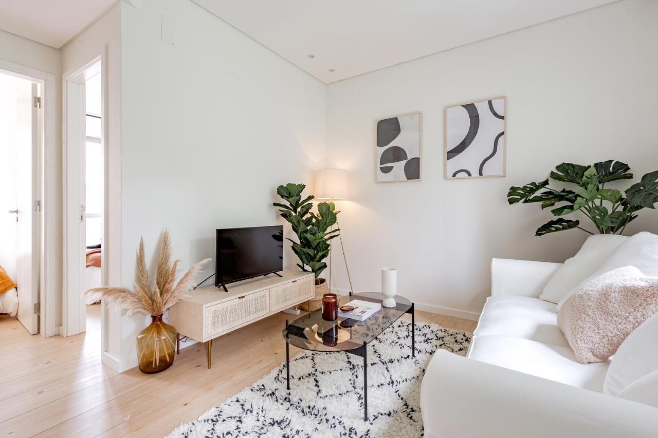 Casa Boma - Modern & Luminous With Balcony - Alcantara I Lisboa