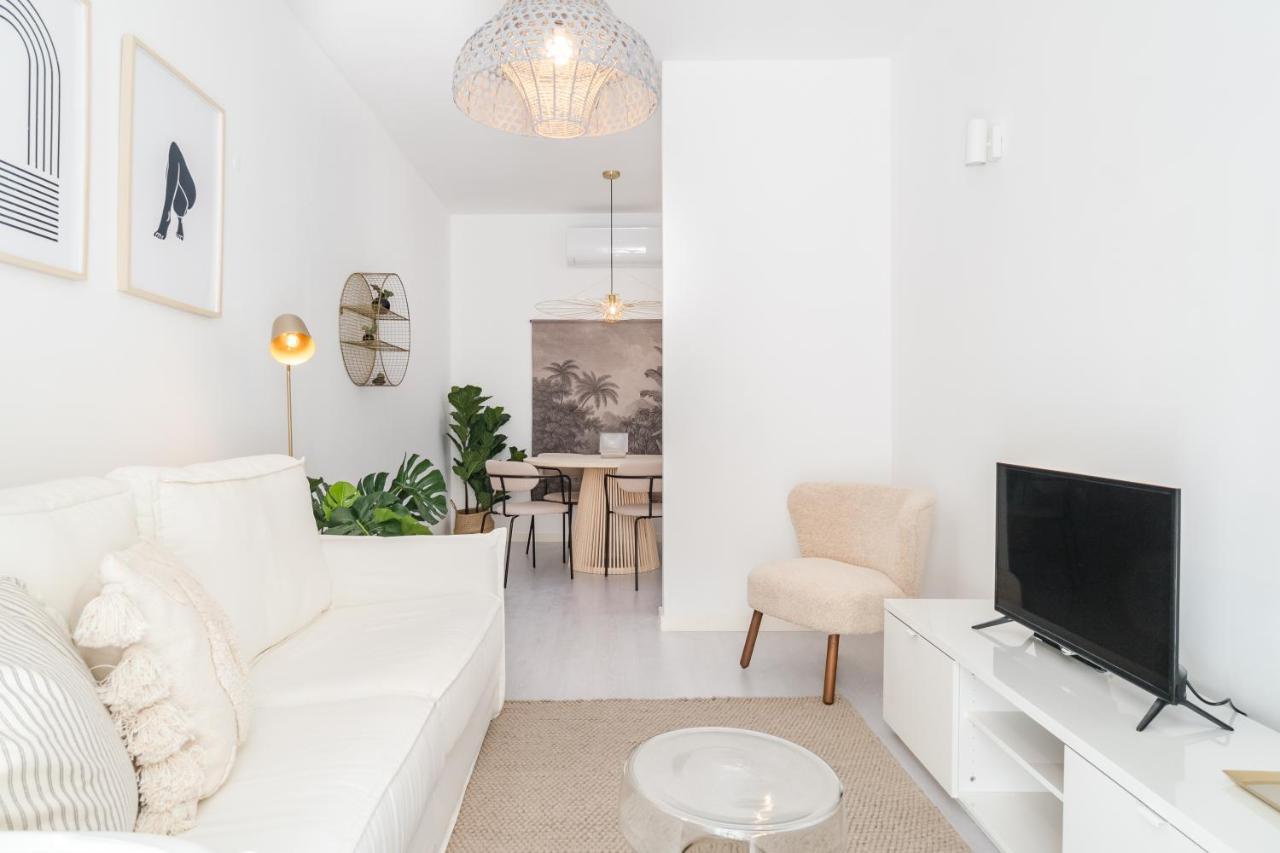Casa Boma - Modern And Stylish With Private Terrace - Lapa Iv * Lisboa