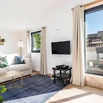 Perfect 1 Bed In Chiado With Terrace And Aircon