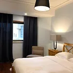 New!! Big T3 City Center Flat