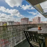 The Best Lisbon Apartment At The Center With Pool
