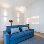 FLH Restauradores Bright Flat