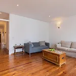 Saldanha Pombaline Residence