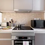 FLH Vila Rosário Cosy Flat I