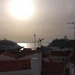 Best Terrace River View Apt In Alfama