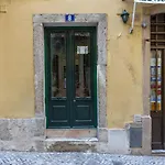 Carmo Apartment, Lisbeyond