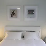Room Atalaia - Bairro Alto