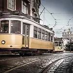 Guestready - Hygge-Style Apartment In Historical Graca