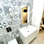 House Of Comfort 3 Apartment In Central Lisbon