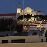 Castle View Apartment, Lisbon 2
