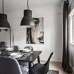 Akicity Penha Ebony