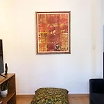 Vintage 2Bedroom Apartment