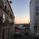 Cozy Estrela Apartment